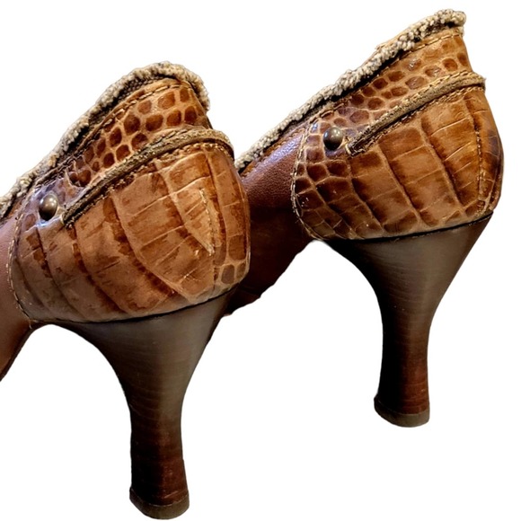 Apepazza leather studded heels 3 inch size 8 - Picture 3 of 8